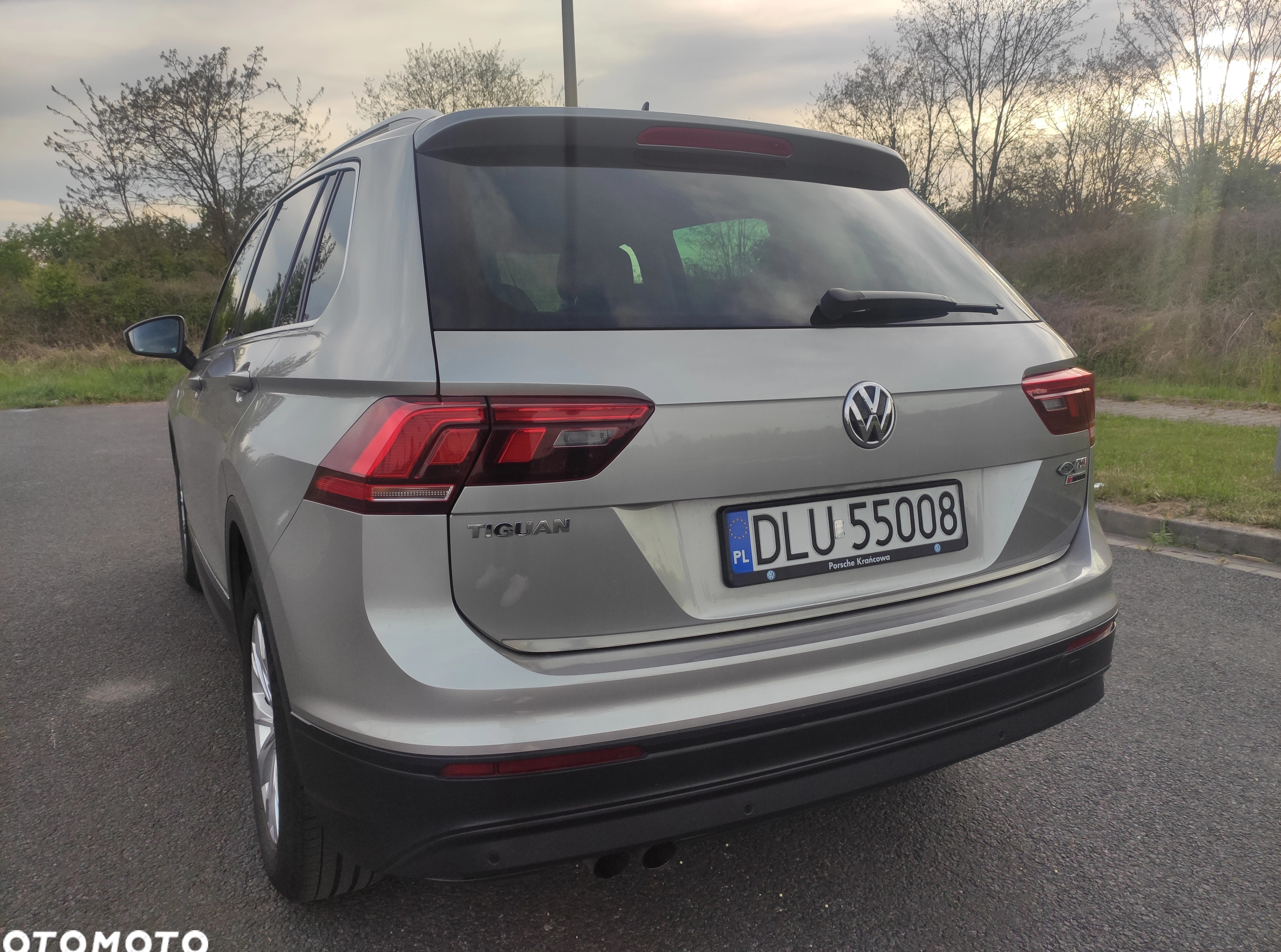 Volkswagen Tiguan cena 94000 przebieg: 77000, rok produkcji 2016 z Lubin małe 667